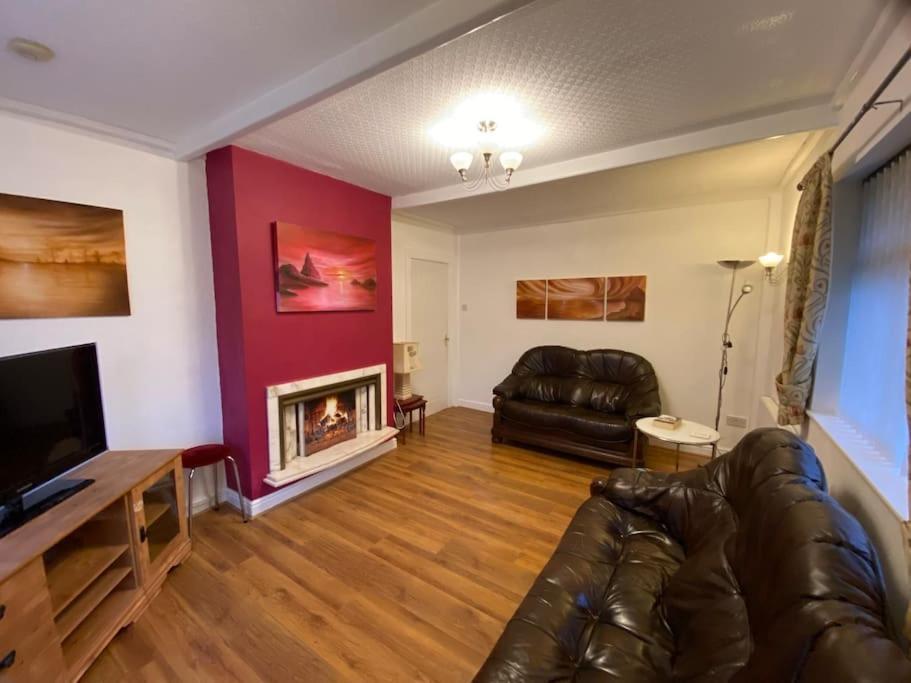Quiet Secluded Two Bedroom Bungalow With Parking Cleveleys Exterior foto